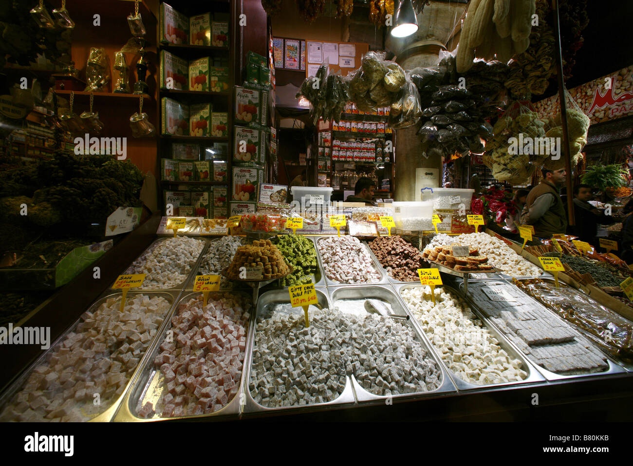 TURKISH DELIGHT süß STALL ISTANBUL Türkei Gewürz Basar ISTANBUL Türkei 13. Februar 2007 Stockfoto