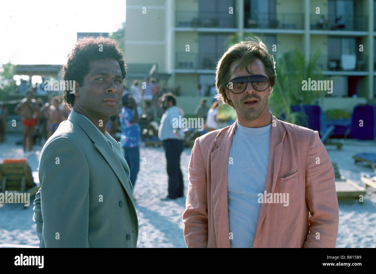 Deux flics à Miami (TV-Serie) Miami Vice (1984) [TV-Serie 1984-1989] usa Philip Michael Thomas, Don Johnson Erstellt von Anthony Yerkovich Stockfoto