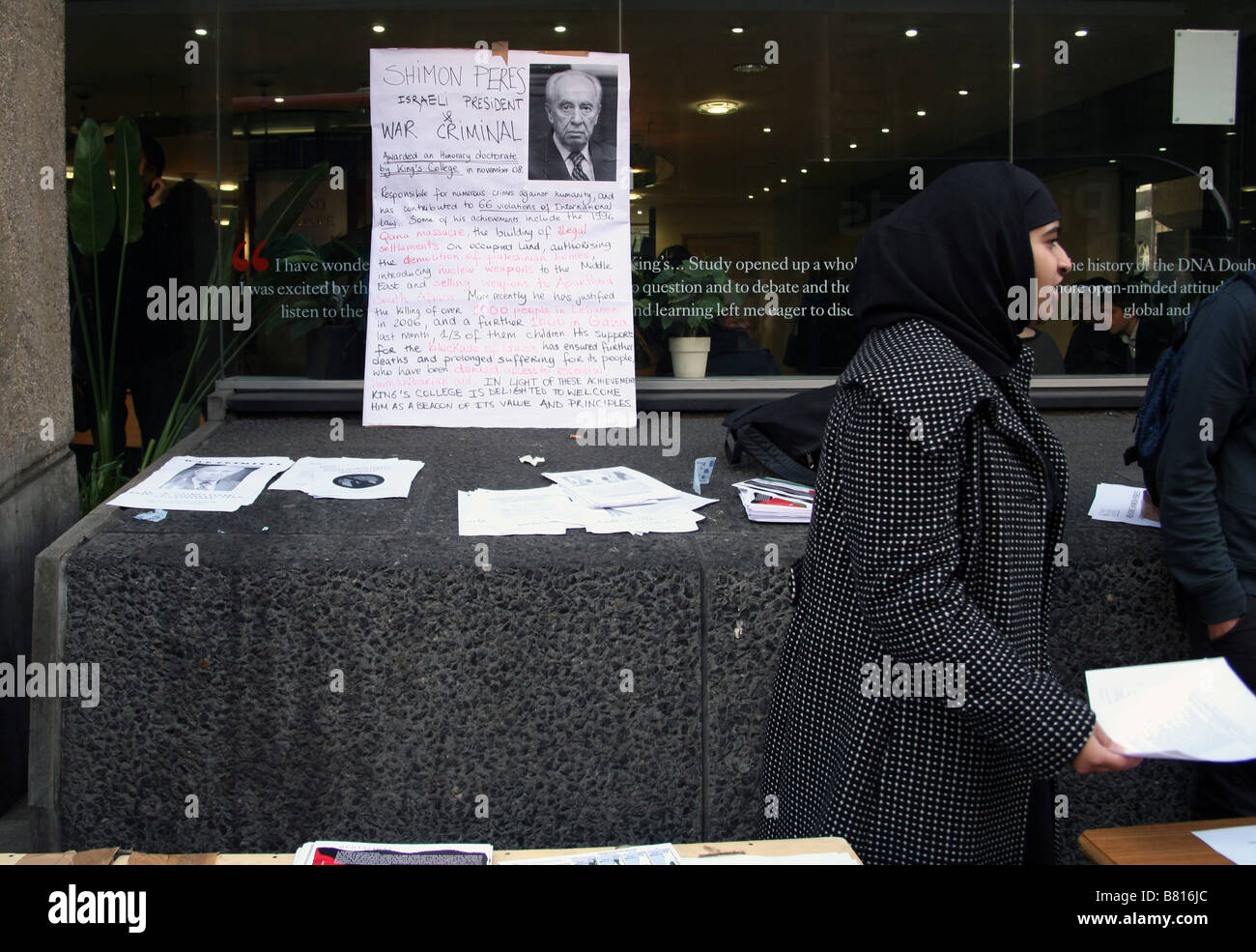 Anti-Israel-Protest vor dem Kings College, London Stockfoto