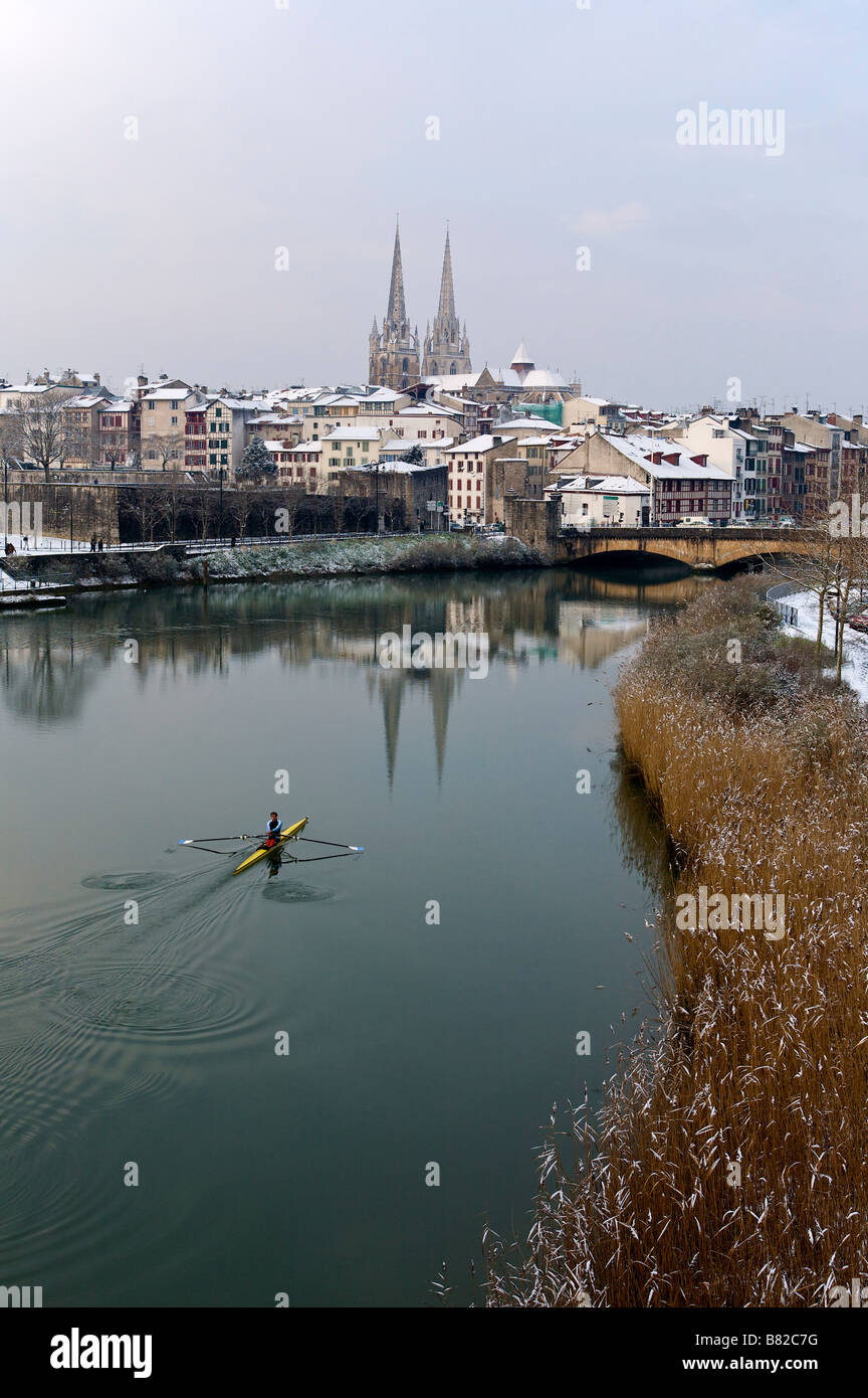 Bayonne unter Schnee Pays Basque France Stockfoto