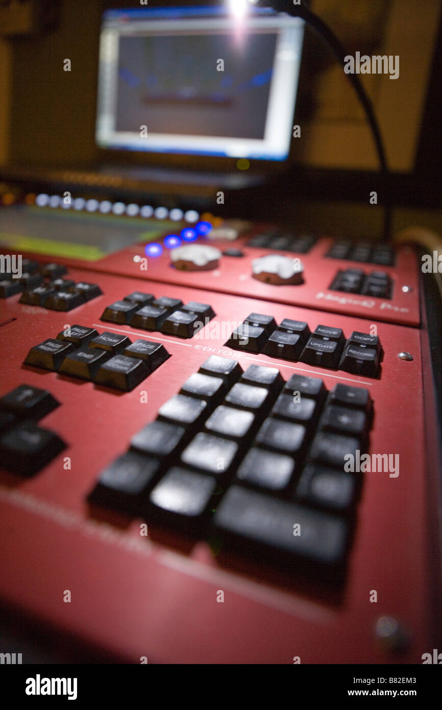 Beleuchtung Konsole für Konzert Lichtplanung, Beleuchtung Design studio Stockfoto