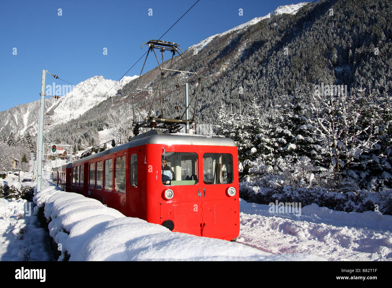 Zahnradbahn rote Zug von Chamonix nach der Chemin De Fer du Montenvers Stockfoto