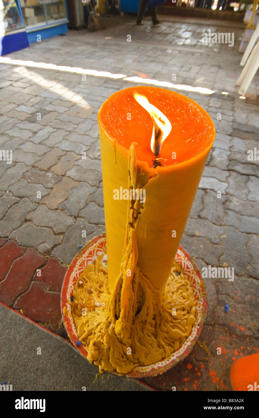 Riesen Kerze in einem Tempel in Bangkok Thailand Stockfotografie - Alamy