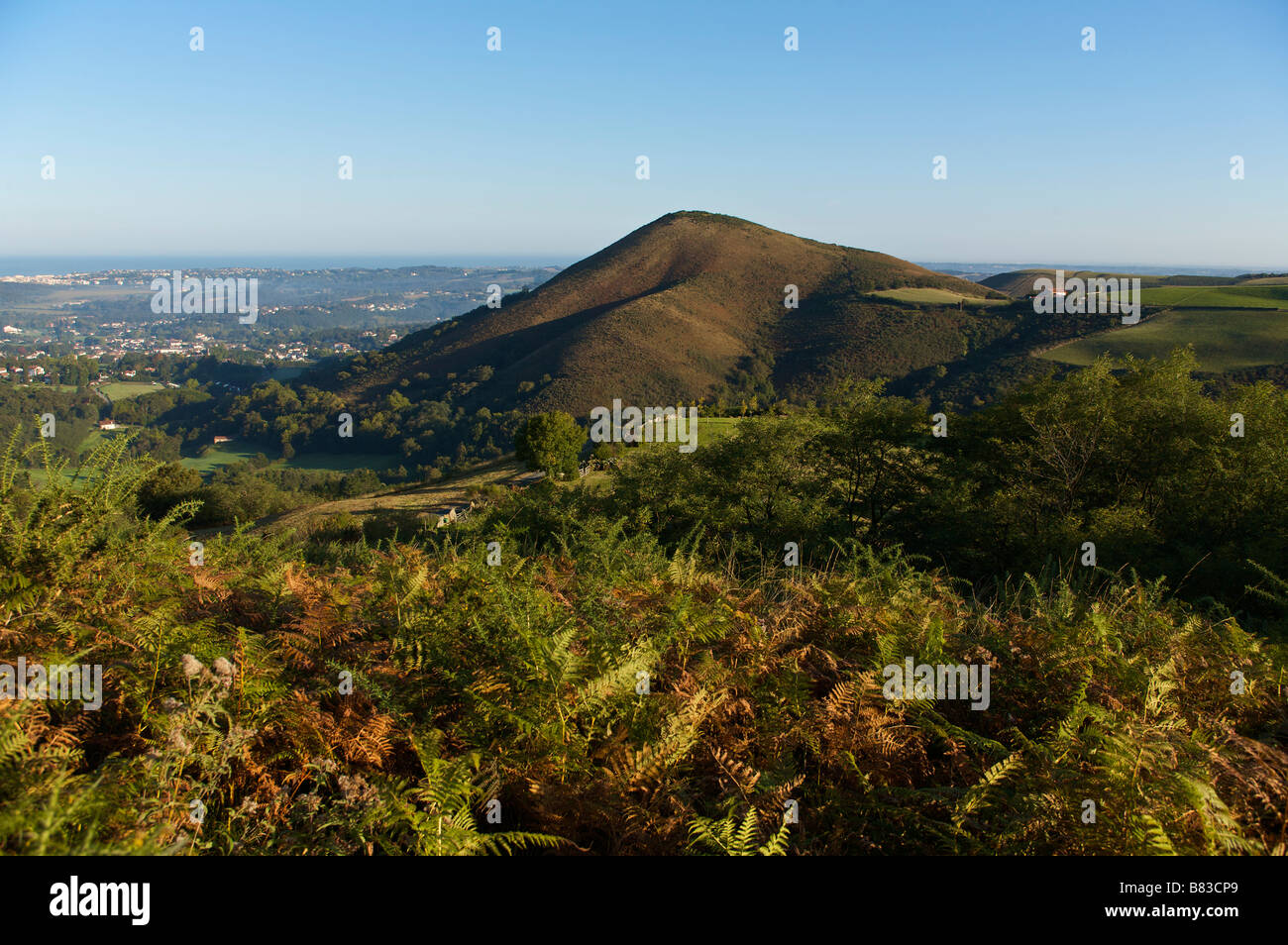 An der Küste des Pays Basque vom Rhune Berg Frankreich anzeigen Stockfoto