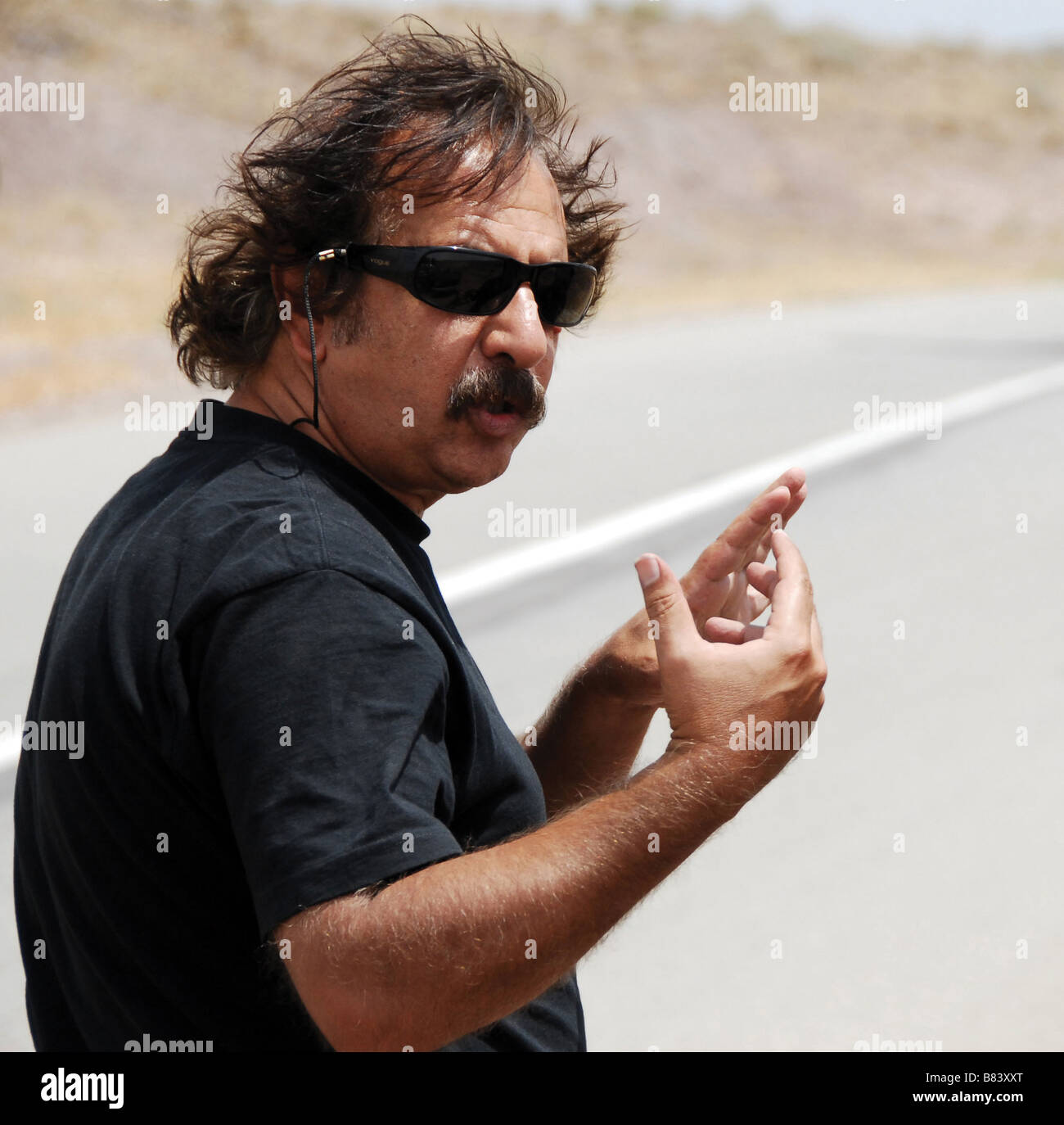 Majid Majidi Majid Majidi Regie: Majid Majidi sur le tournage/auf dem Satz du Film Song der Spatzen/Avaze gonjeshk-ha Jahr: 2008 - Iran Stockfoto