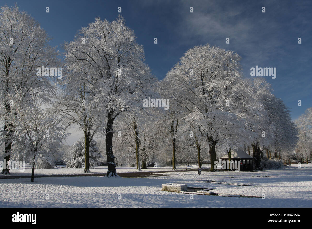 Verschneite St. Nicholas Park Warwick Stockfoto