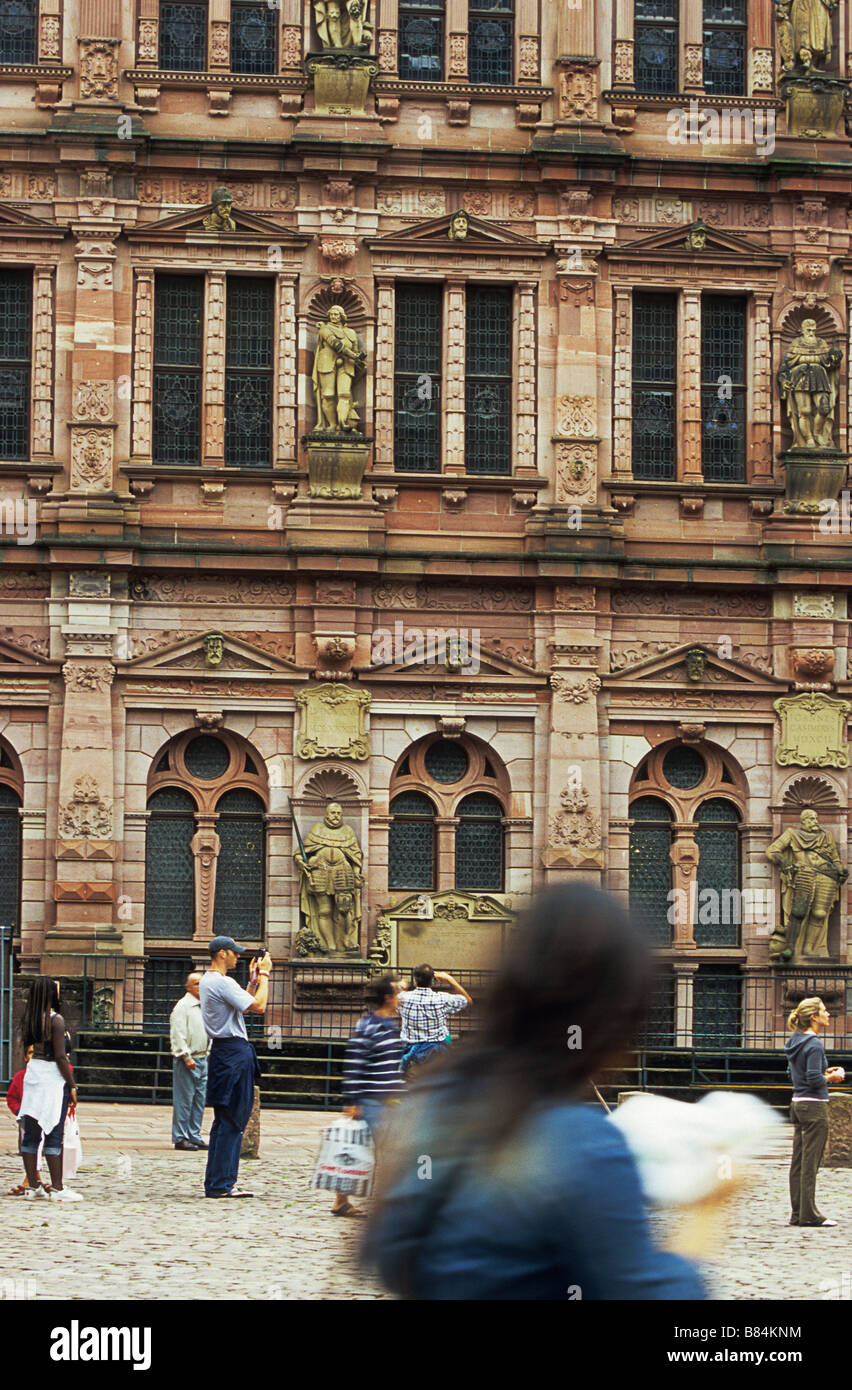 Innenwände der Gotik und Renaissance-Schloss (Burg)-Heidelberg, Deutschland. Stockfoto