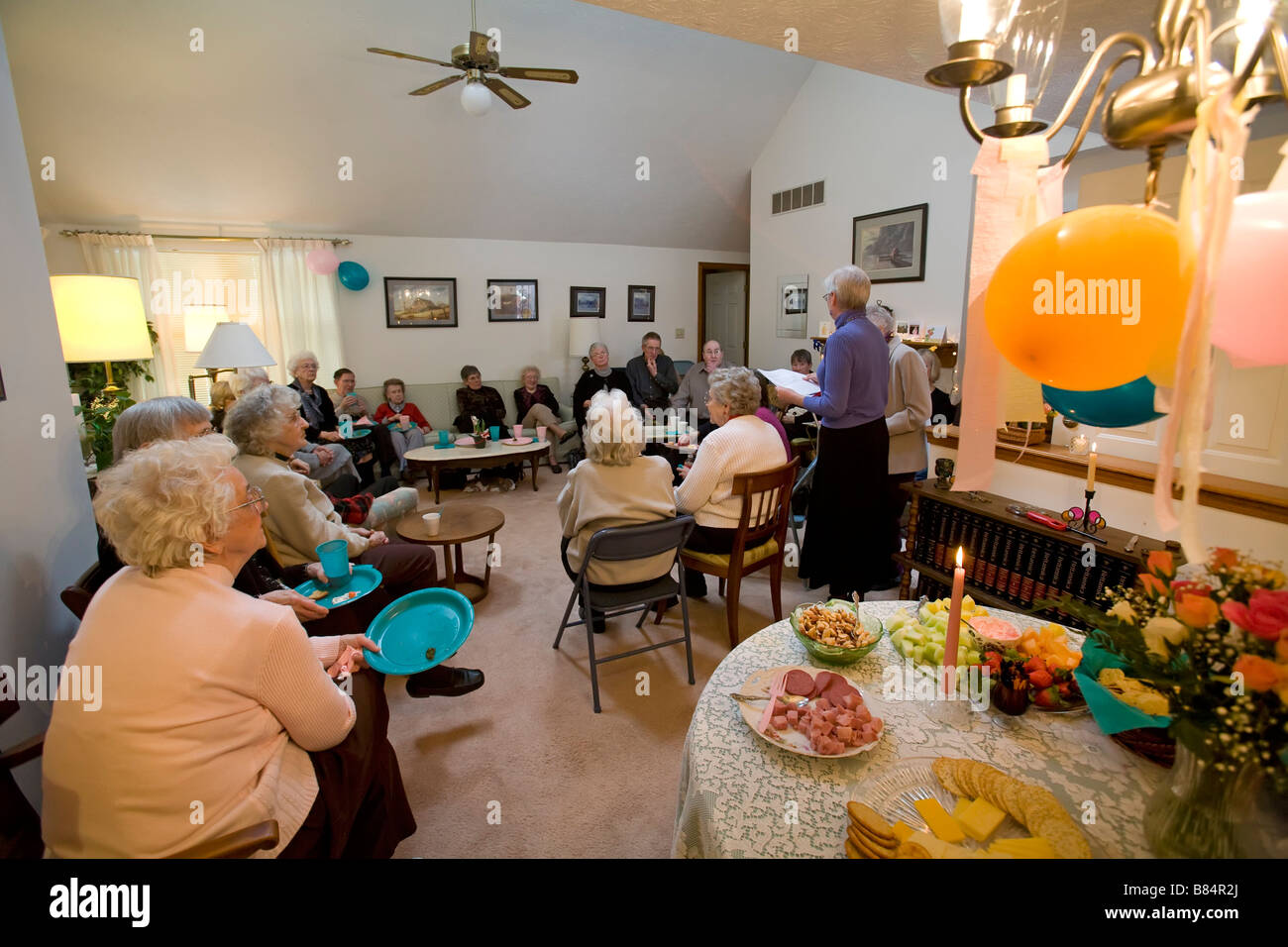 Indianapolis Indiana Geburtstagsparty für eine 95 jährige Frau Stockfoto