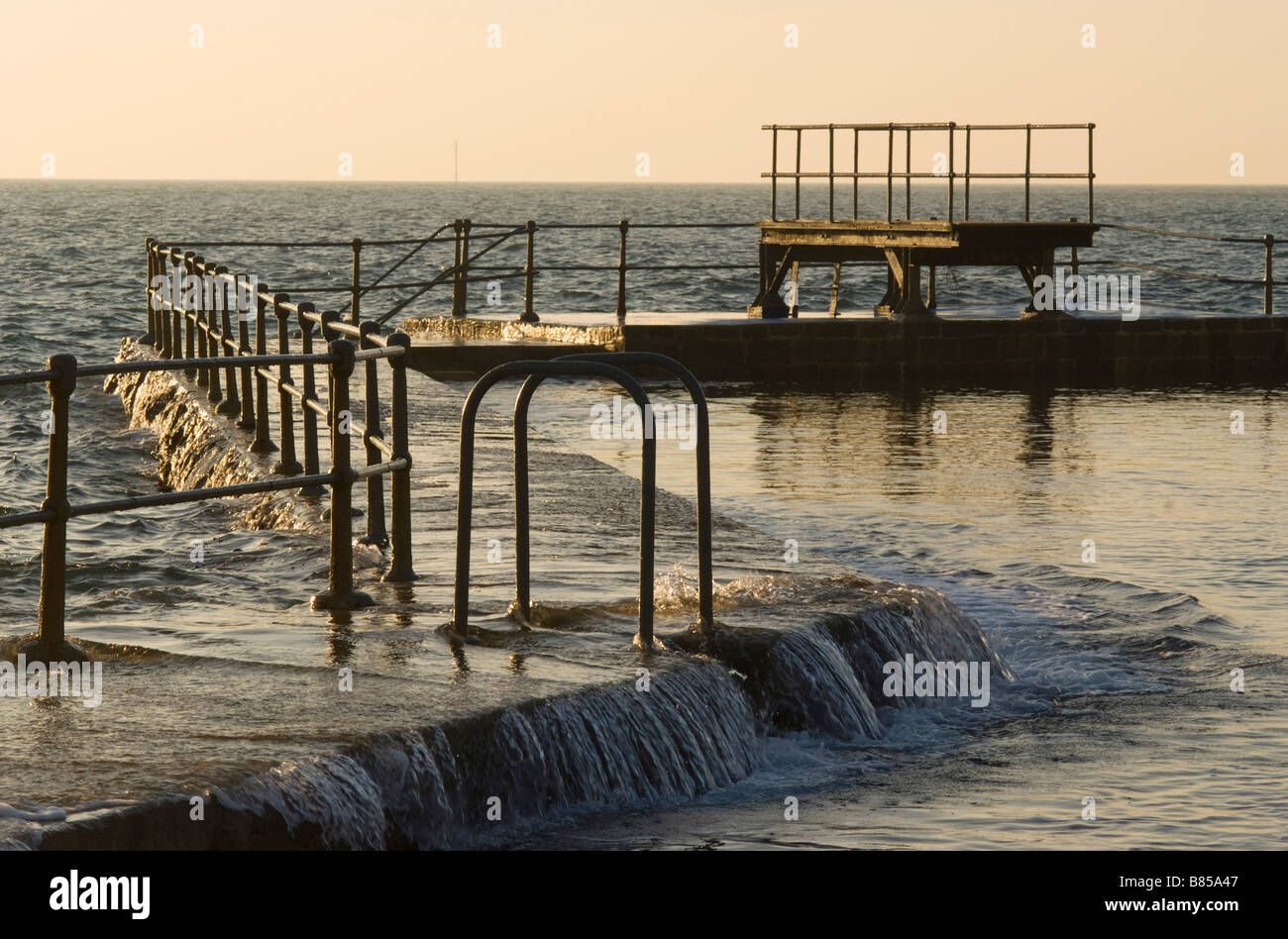 Die Baden-Pools im Havelet Bay, in der Nähe von St Peter Port, Guernsey Stockfoto