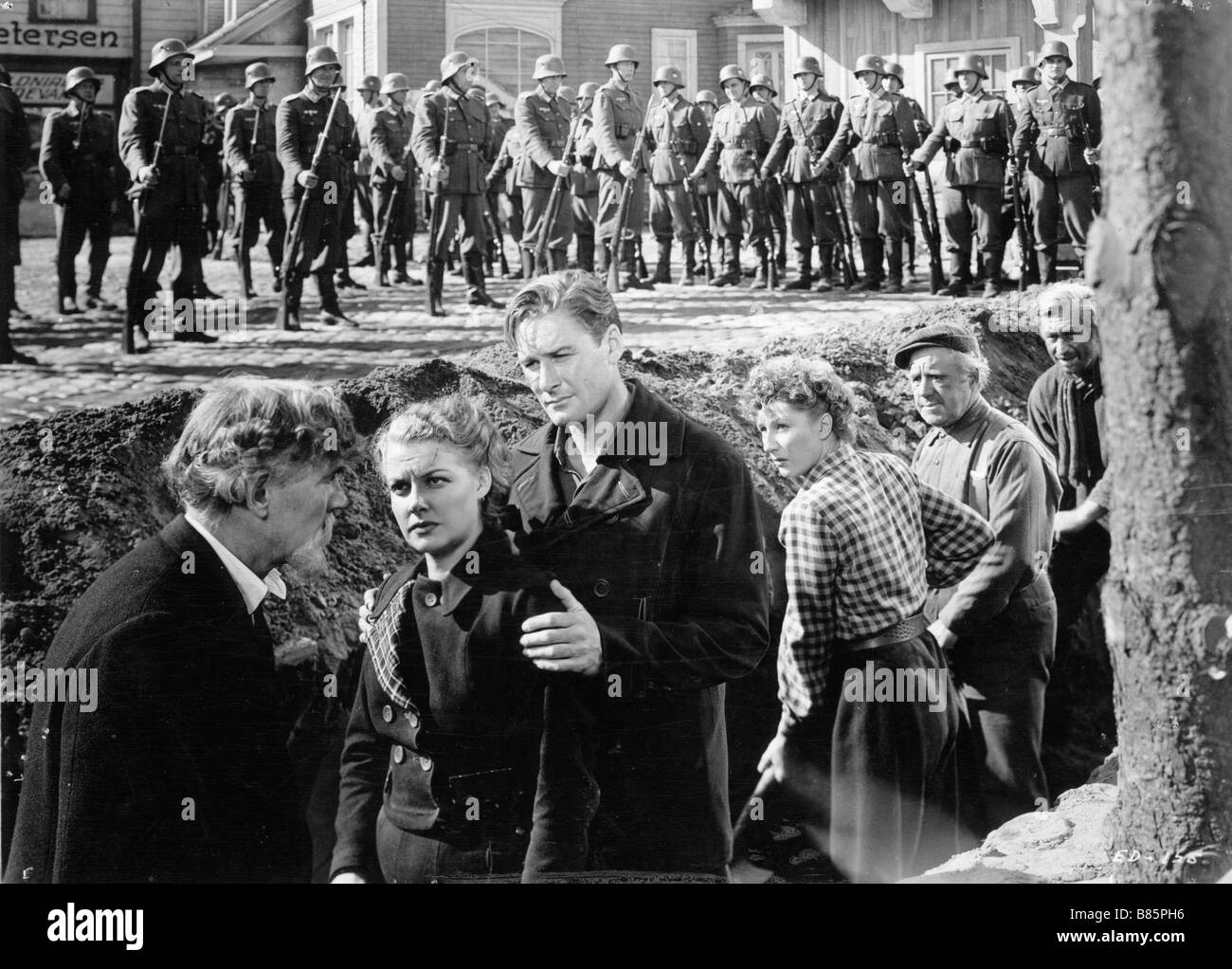 L'Ange de ténèbres Année: 1943 Rand der Finsternis Année: 1943 - USA Errol Flynn, Ann Sheridan, Judith Anderson, Art Smith, Francis Pierlot Regie: Lewis Milestone Stockfoto