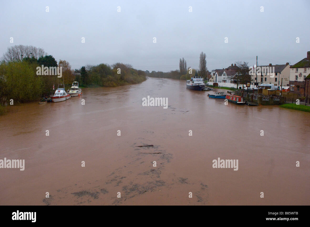 Überschwemmung des Flusses Severn in Upton auf Severn Worcestershire Vereinigtes Königreich Stockfoto