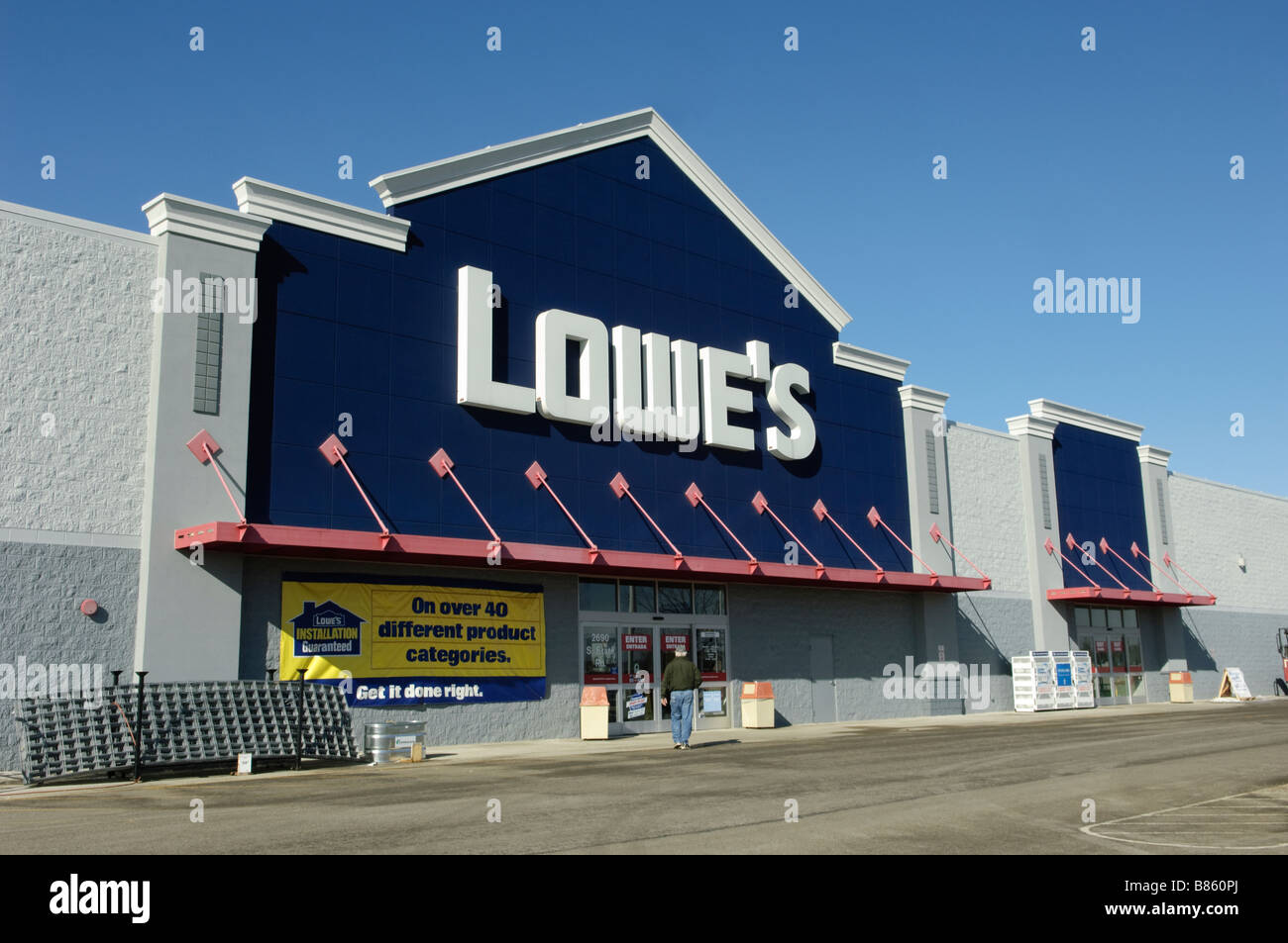 Lowe-Baumarkt in Ionien Michigan USA Stockfoto