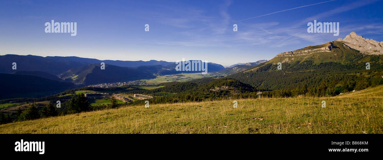 Villard de lans ski Resorts Panorama im Sommer Stockfoto
