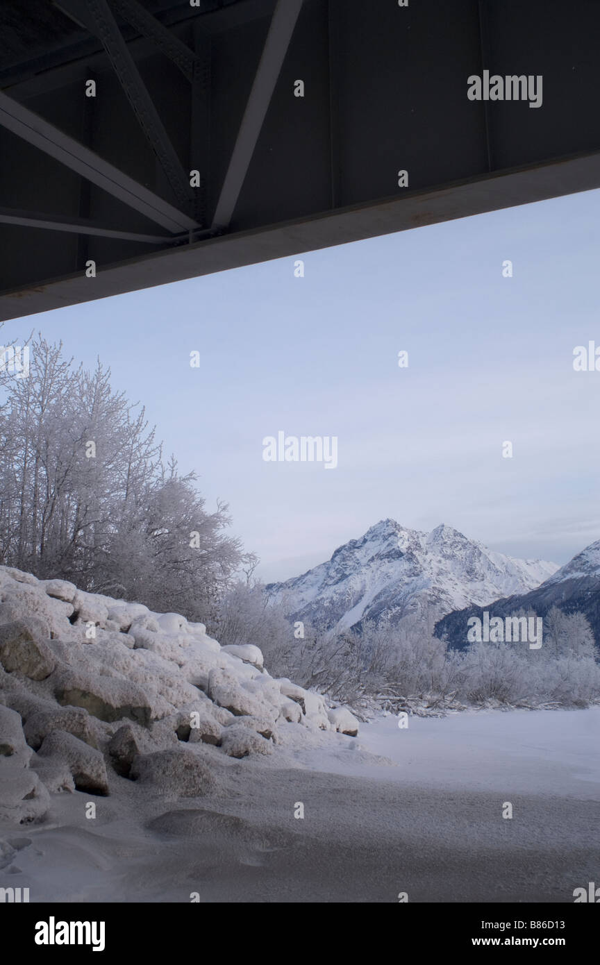 Knik Arm Cook Inlet zugefrorene Bucht und Gebirge Alaska Nordamerika Vereinigte Staaten Stockfoto