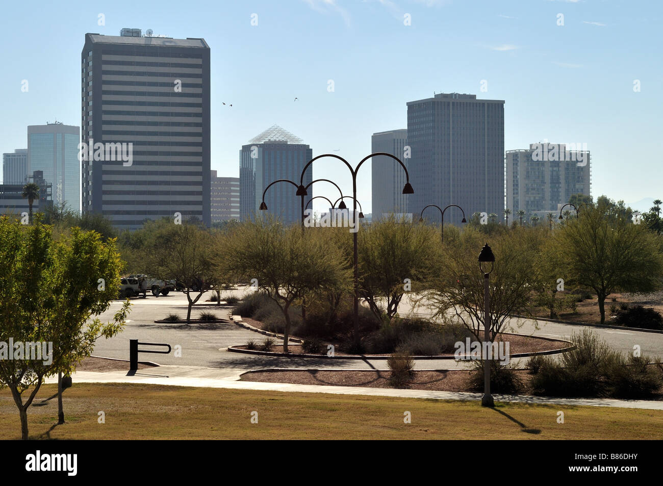 Die Ansicht von uptown Phoenix, Arizona von Steele Indian School Park Stockfoto