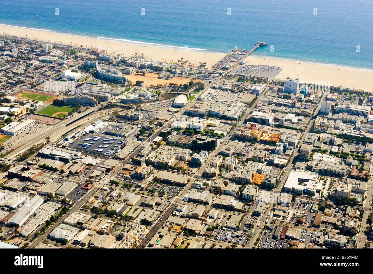 Luftaufnahme der Santa Monica Pier Stockfoto