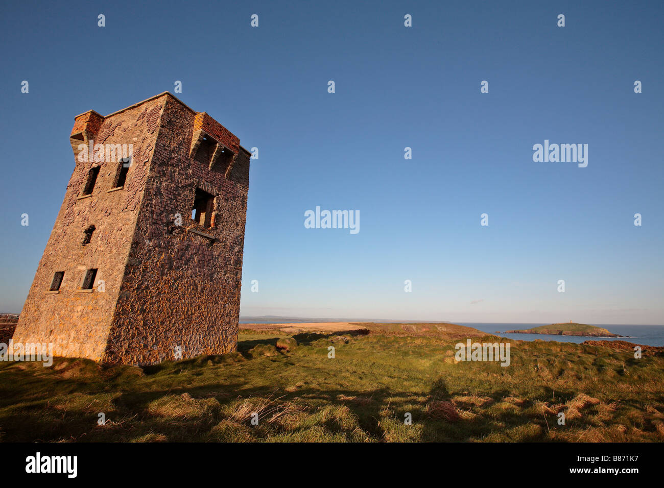 Beobachtung der alte Turm in Knockadoon East Cork Irland Stockfoto