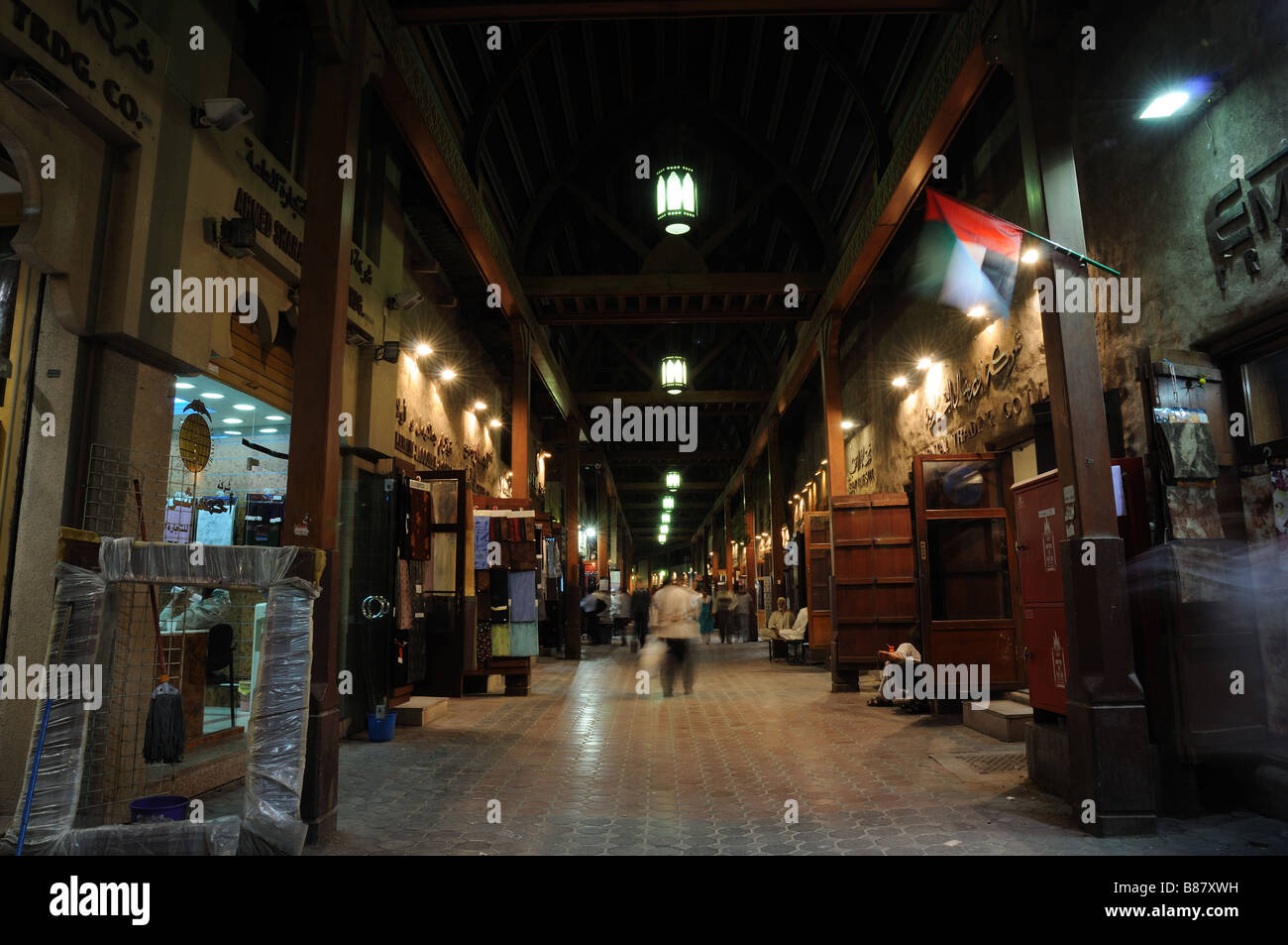 Souk in Bur Dubai in der Nacht Stockfoto