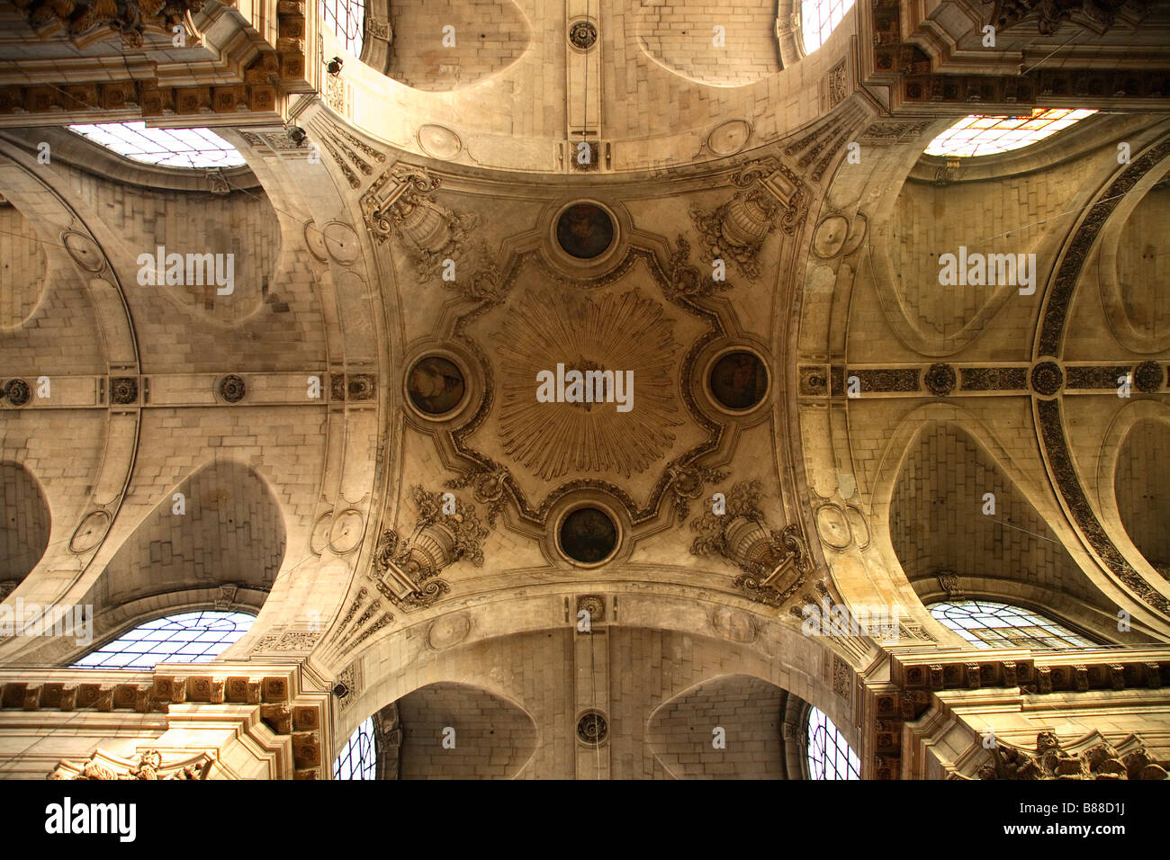 KATHEDRALE NOTRE-DAME DE PARIS Stockfoto