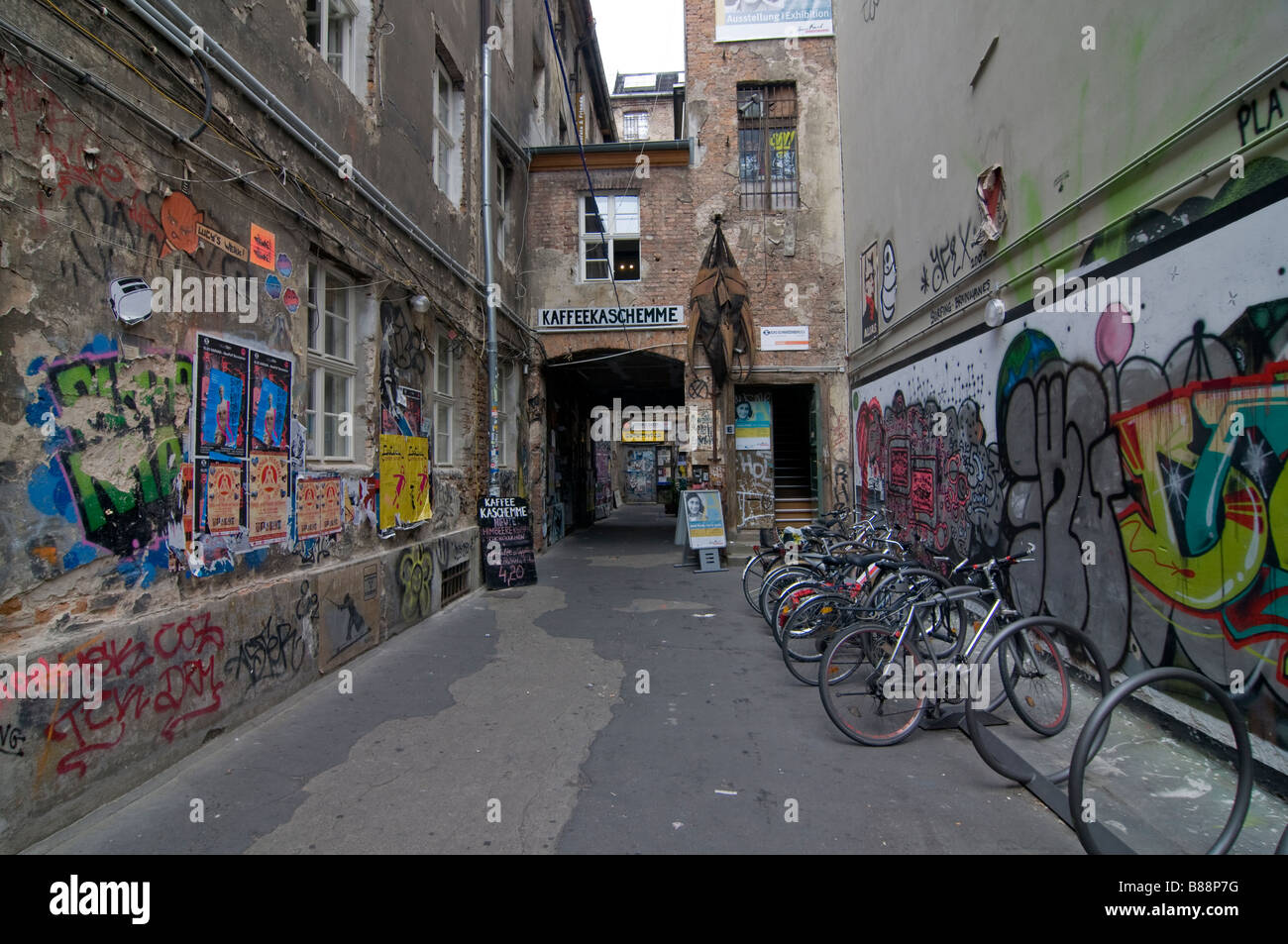 Die berühmten Hackescher Markt Hinterhof, Berlin Deutschland Stockfoto