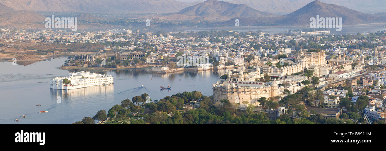 Udaipur City Palace und Lake Pichola, Indien Stockfoto