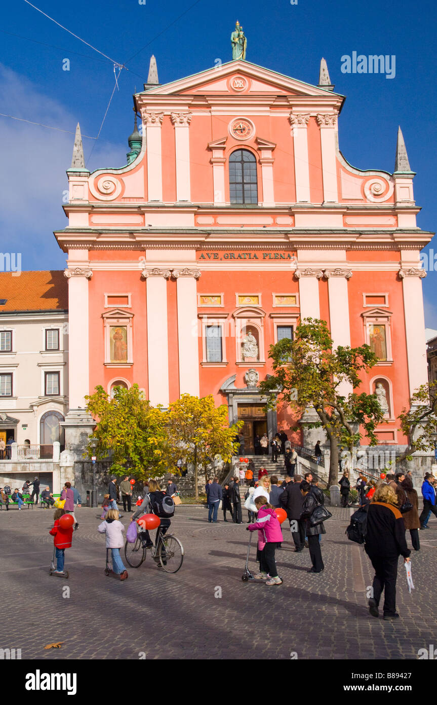 Die Franziskaner Kirche der Mariä Verkündigung in Preseren-Platz in Ljubljana Slowenien Stockfoto