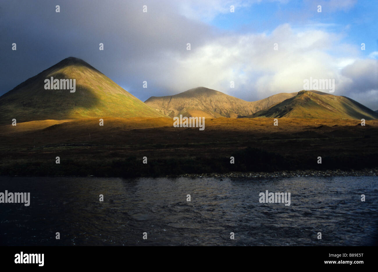 Rot Cuillin, Glen Sligachan, Isle Of Skye, Schottland, UK Stockfoto