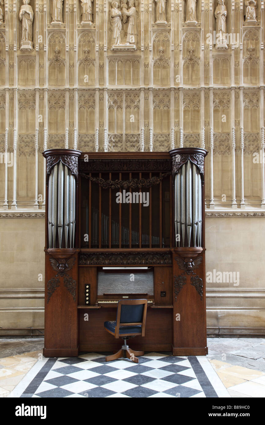 Orgel in der Eastern Lady Chapel, Bristol Cathedral, Bristol, Großbritannien Stockfoto