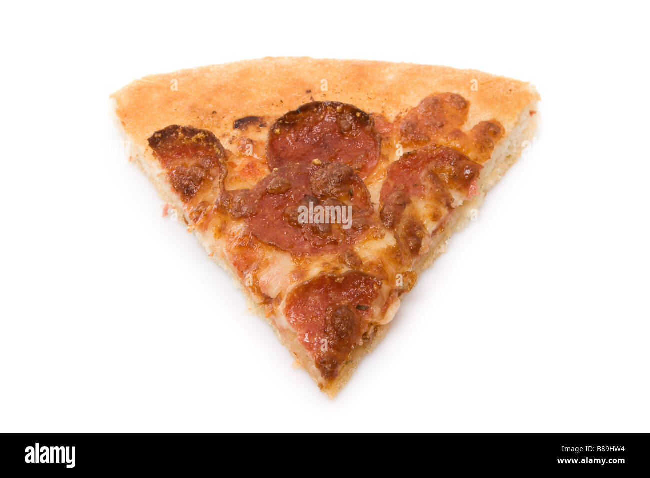 Peperoni Pizza Slice isoliert auf weißem Hintergrund Stockfoto