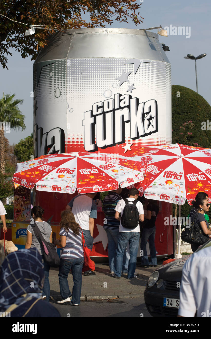 Cola Turka Stand Istanbul Türkei Stockfoto