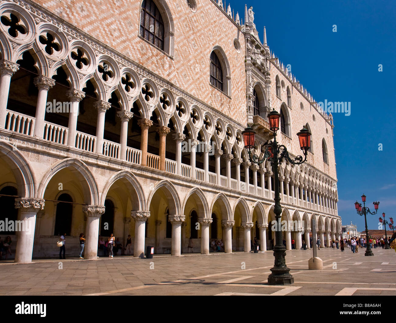 Das herzogliche Palais am Piazza San Marco in Venedig Veneto Italien Stockfoto