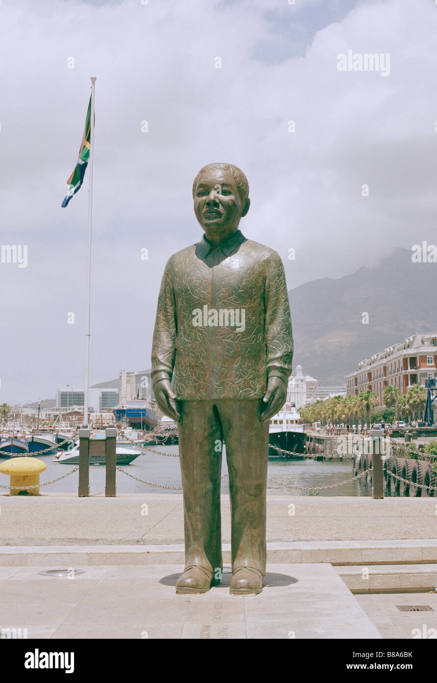 Nelson Mandela auf v&a Victoria und Alfred Waterfront in Kapstadt in Südafrika in Afrika südlich der Sahara. Kunst lifestyle modernen Tourismus Tourist Travel Stockfoto