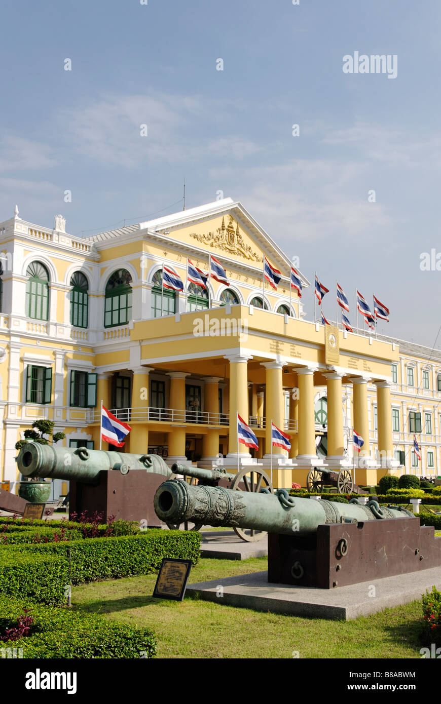 Das Verteidigungsministerium Gebäude Phra Nakorn Bezirk in Bangkok Zentralthailand Stockfoto