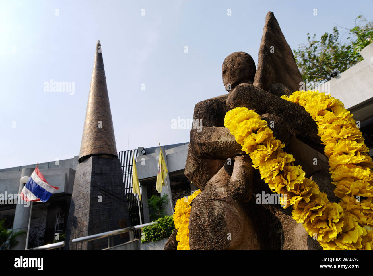 14. Oktober Denkmal zu Ehren von Thai während der Schüler-geführten Aufstand gegen die Militärregierung getötet. Bangkok Thailand Stockfoto