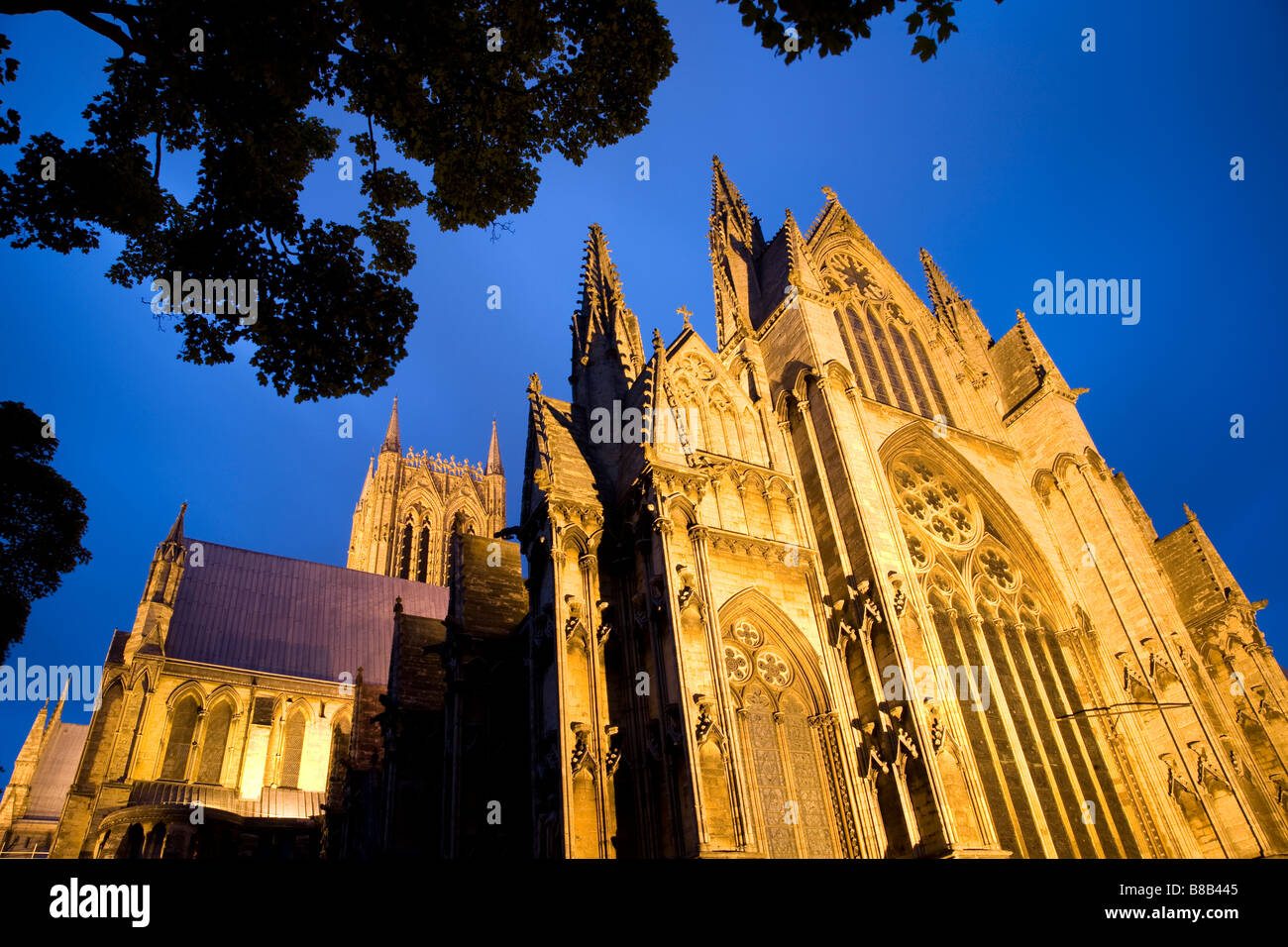 Kathedrale von Lincoln in der Nacht, England Stockfoto