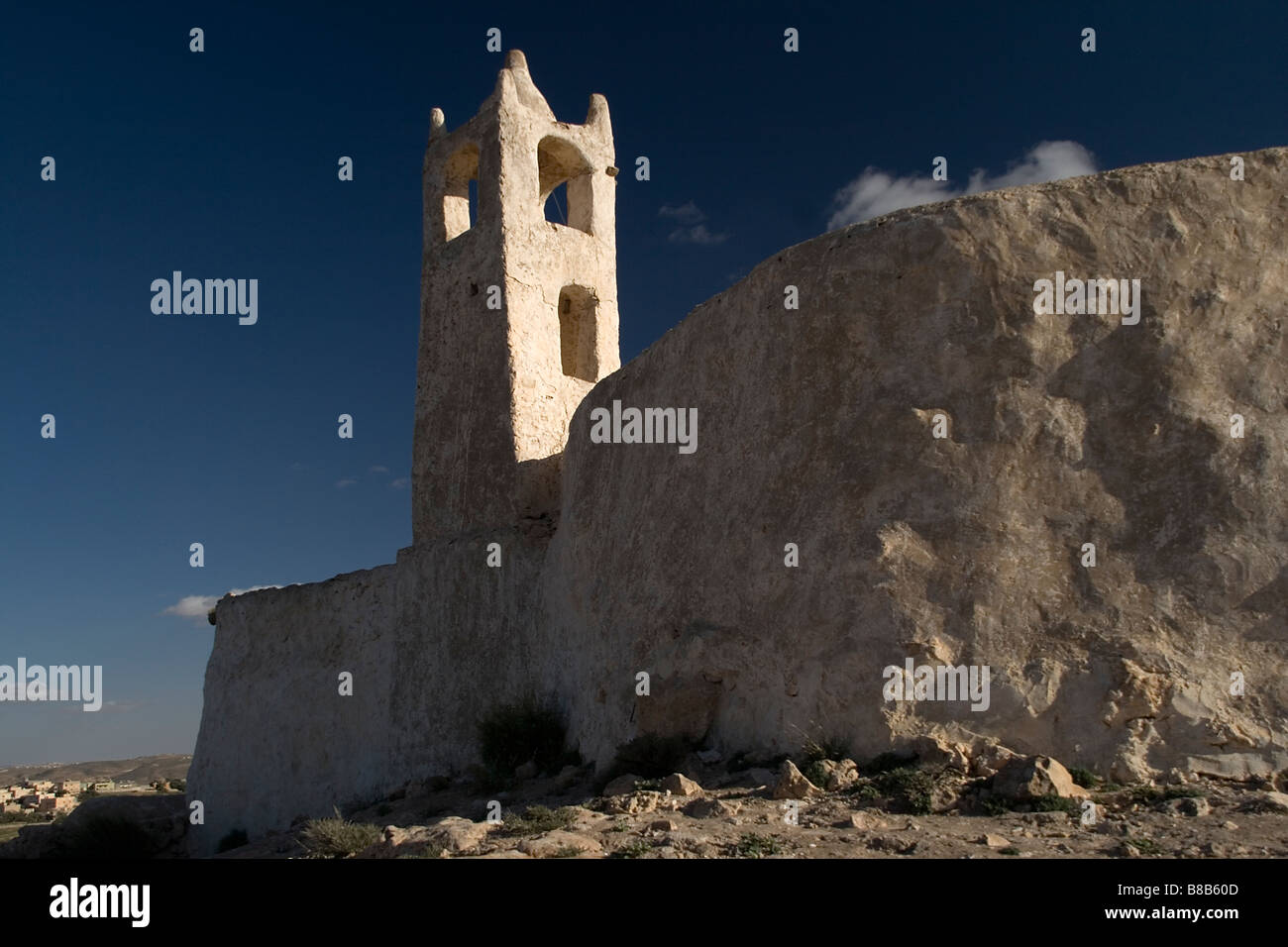 Prinzessin-Moschee in der Nähe von Yefren, Libyen. Ein Beispiel der frühen islamischen Architektur, malerisch gelegen in der Nähe von Yefren - Gharyan Straße. Stockfoto