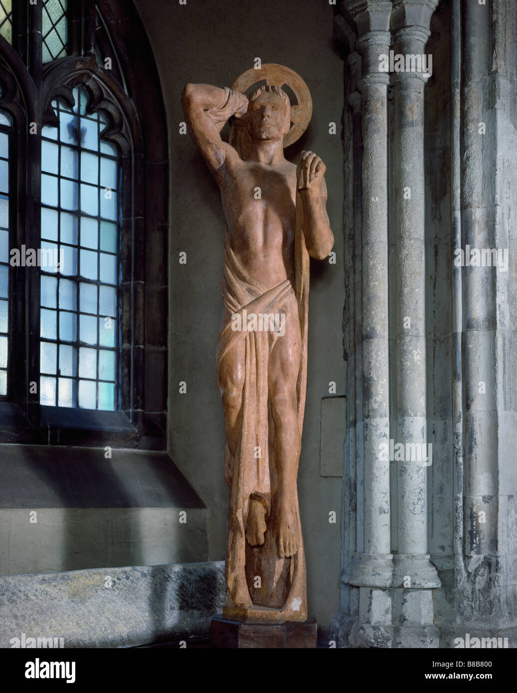 Statue des Rising Christus, Hl. Bartholomäus der großen London Stockfoto