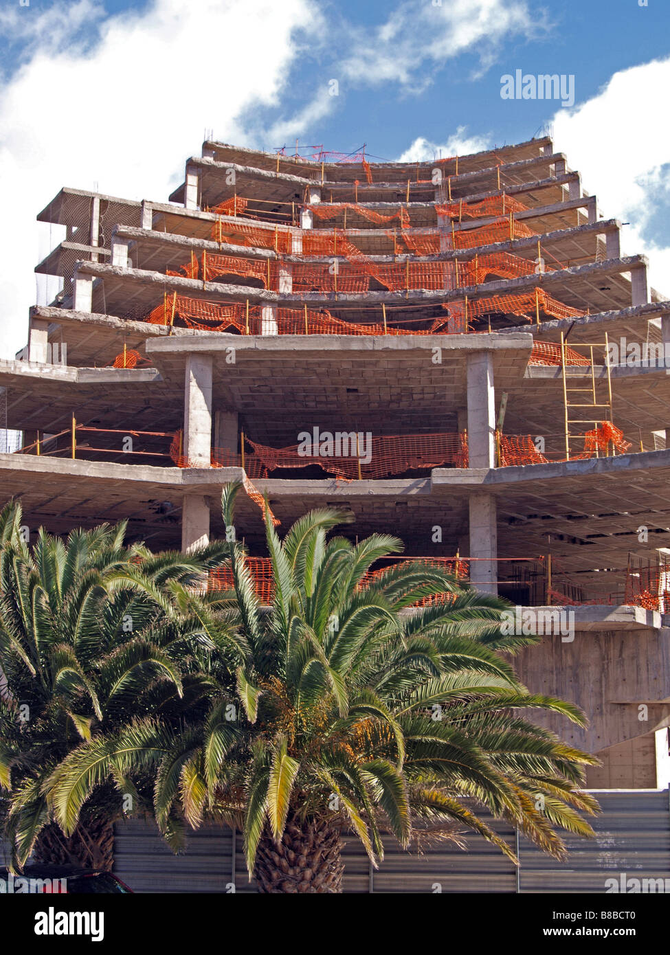 Baustelle für ein neues Hotel und Apartments in Playa Parasio, Costa Adeje, Teneriffa, Stockfoto