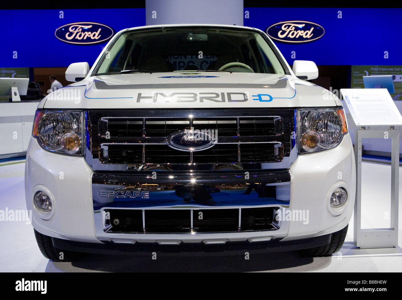 4. Februar 2009 Washington D C A Ford Escape Elektro-Hybrid-Fahrzeug auf dem Display an der Washington Auto Show. Stockfoto