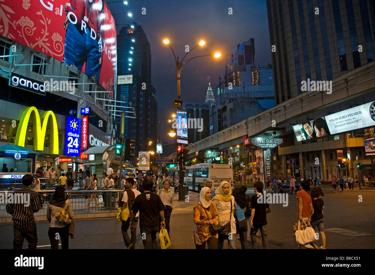 Bukit Bintang Plaza nachts Kuala Lumpur Malaysia Stockfoto