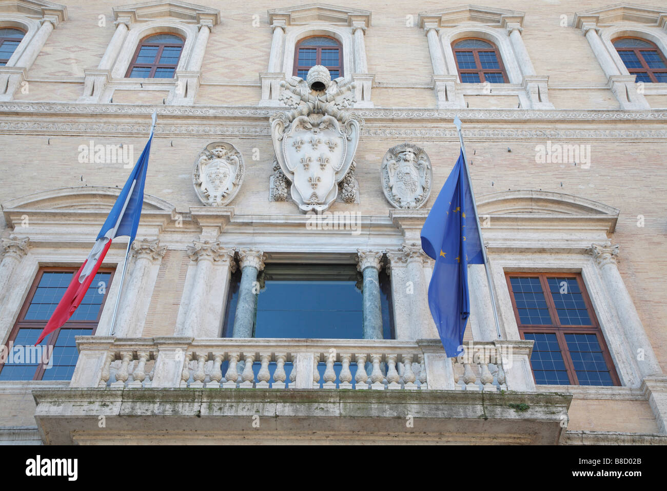 Detail, Fassade des Palazzo Farnese, Rom Italien Stockfoto
