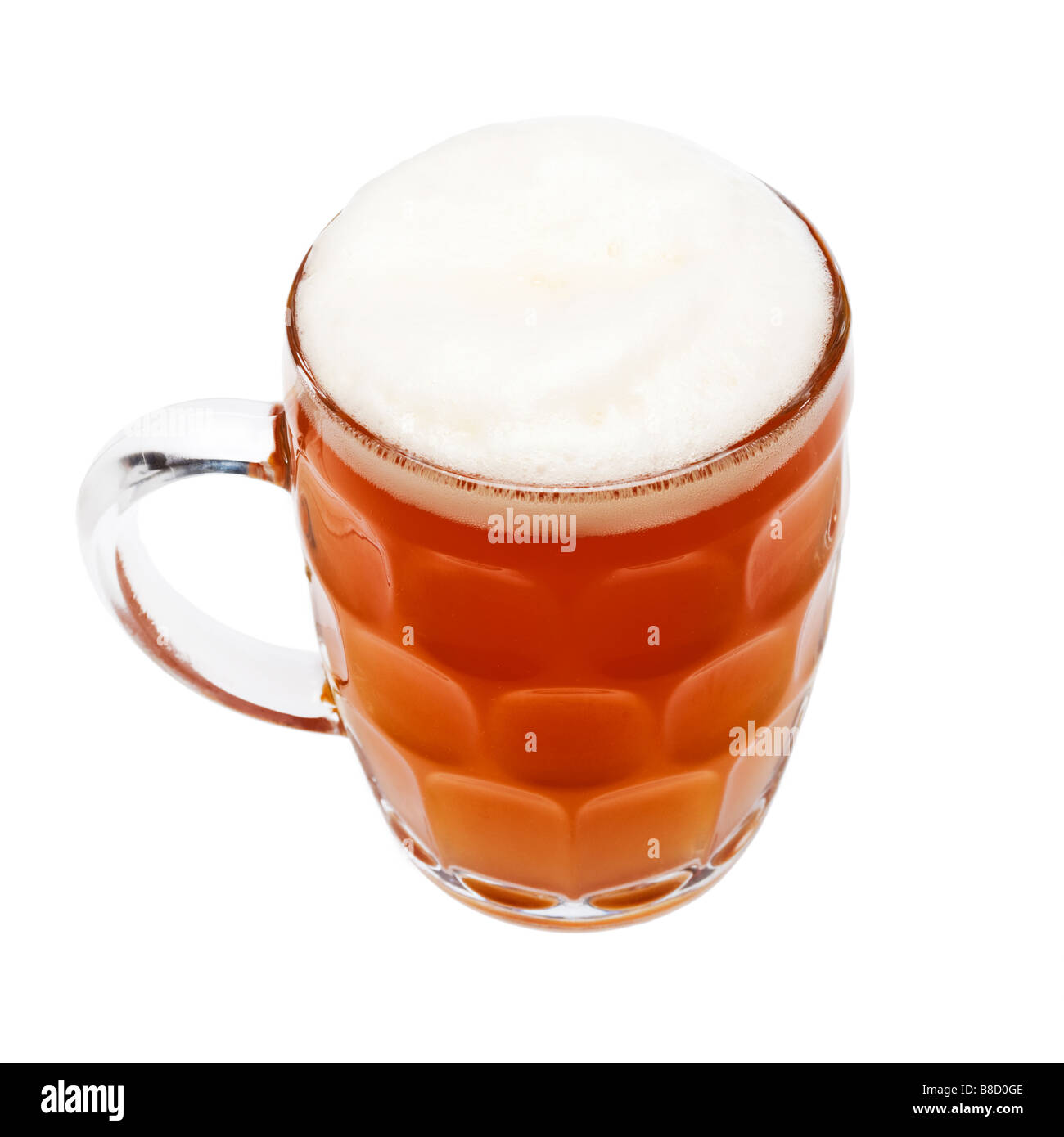 Britische Pint Bier in einem traditionellen Ale Krug Stockfoto