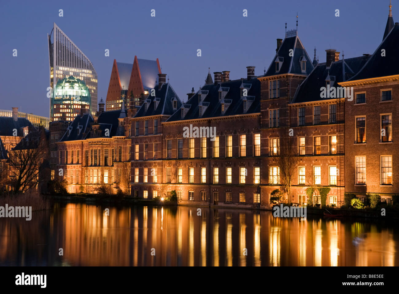 Binnenhof und Hofvijver Höhle Haag Zuid-Holland-Niederlande Stockfoto