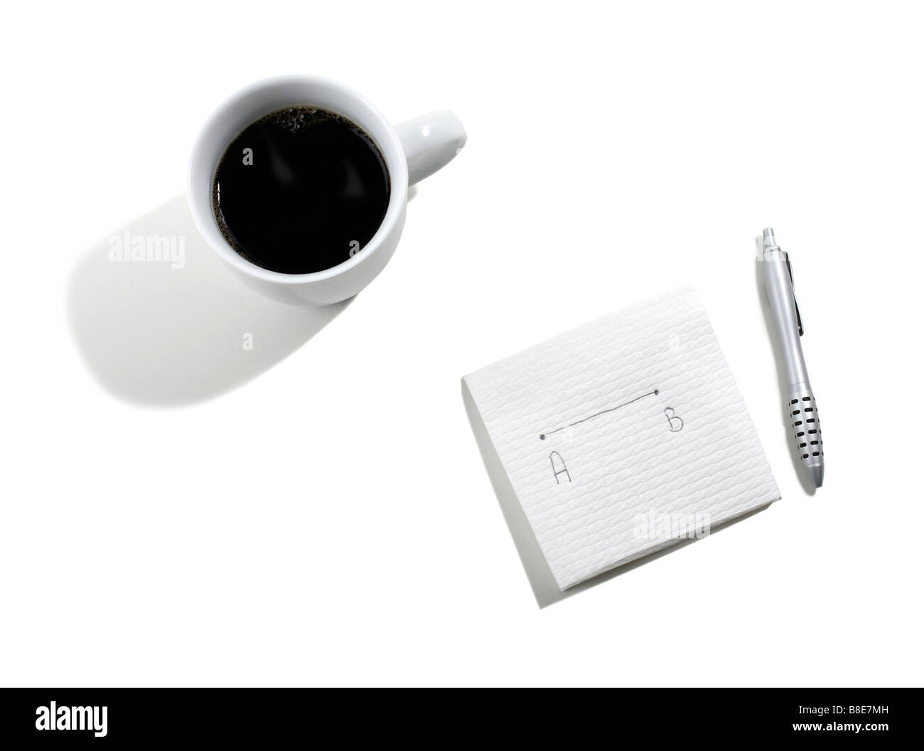 Kaffeetasse und Hinweis auf Serviette Stockfoto