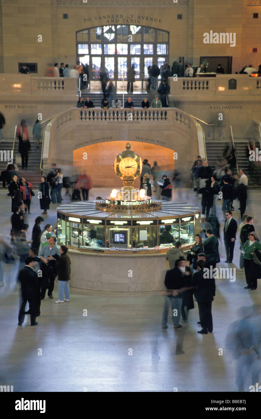 Grand Central Terminal NYC USA Uhr Publikum Stockfoto