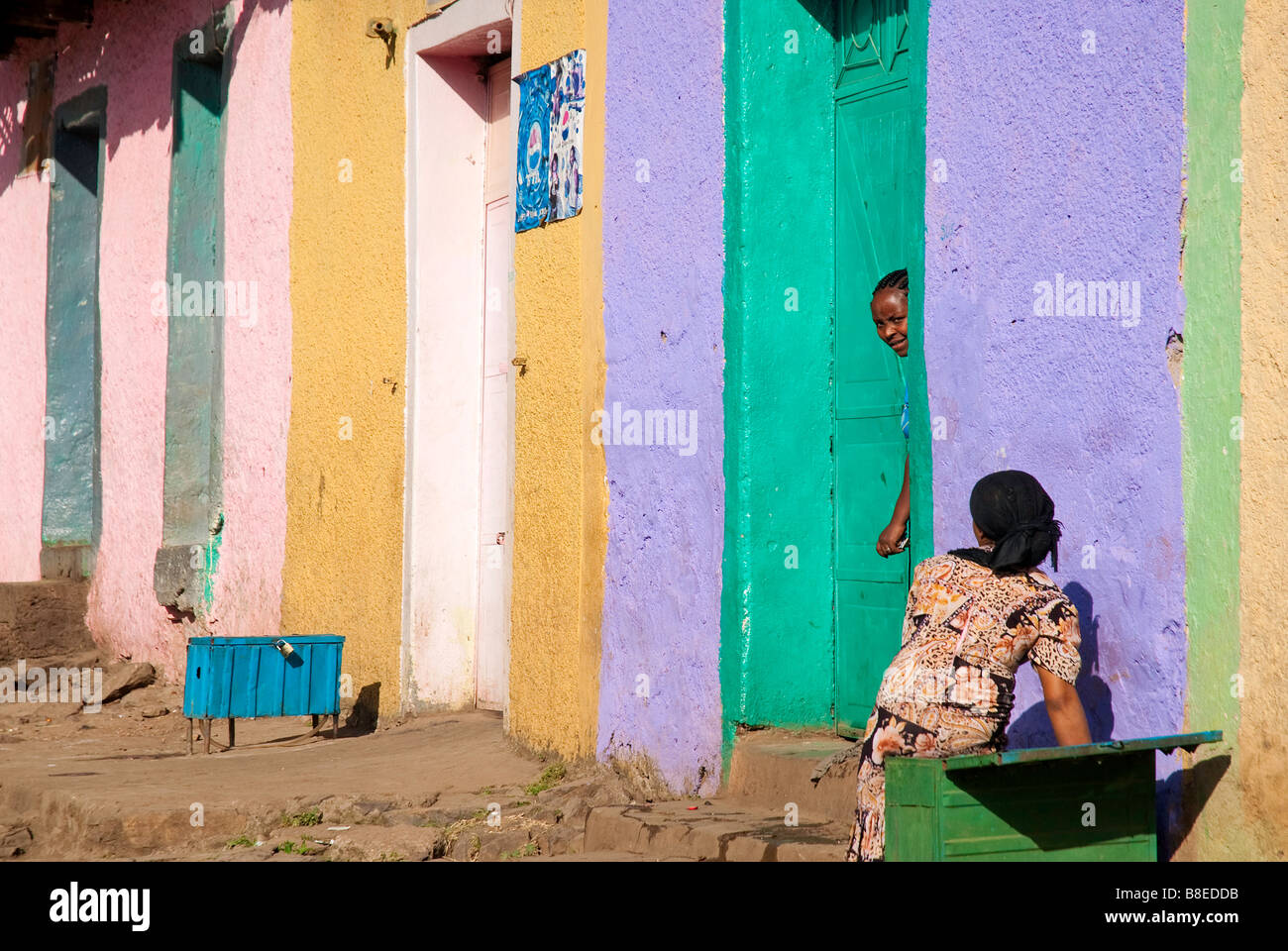 Gonder Gondar Äthiopien helle Farbe lackiert Häuser Stockfoto