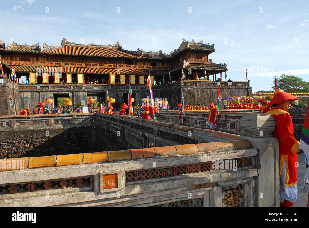 Königlichen traditionelle Zeremonie in der Zitadelle von Hue, Vietnam Stockfoto