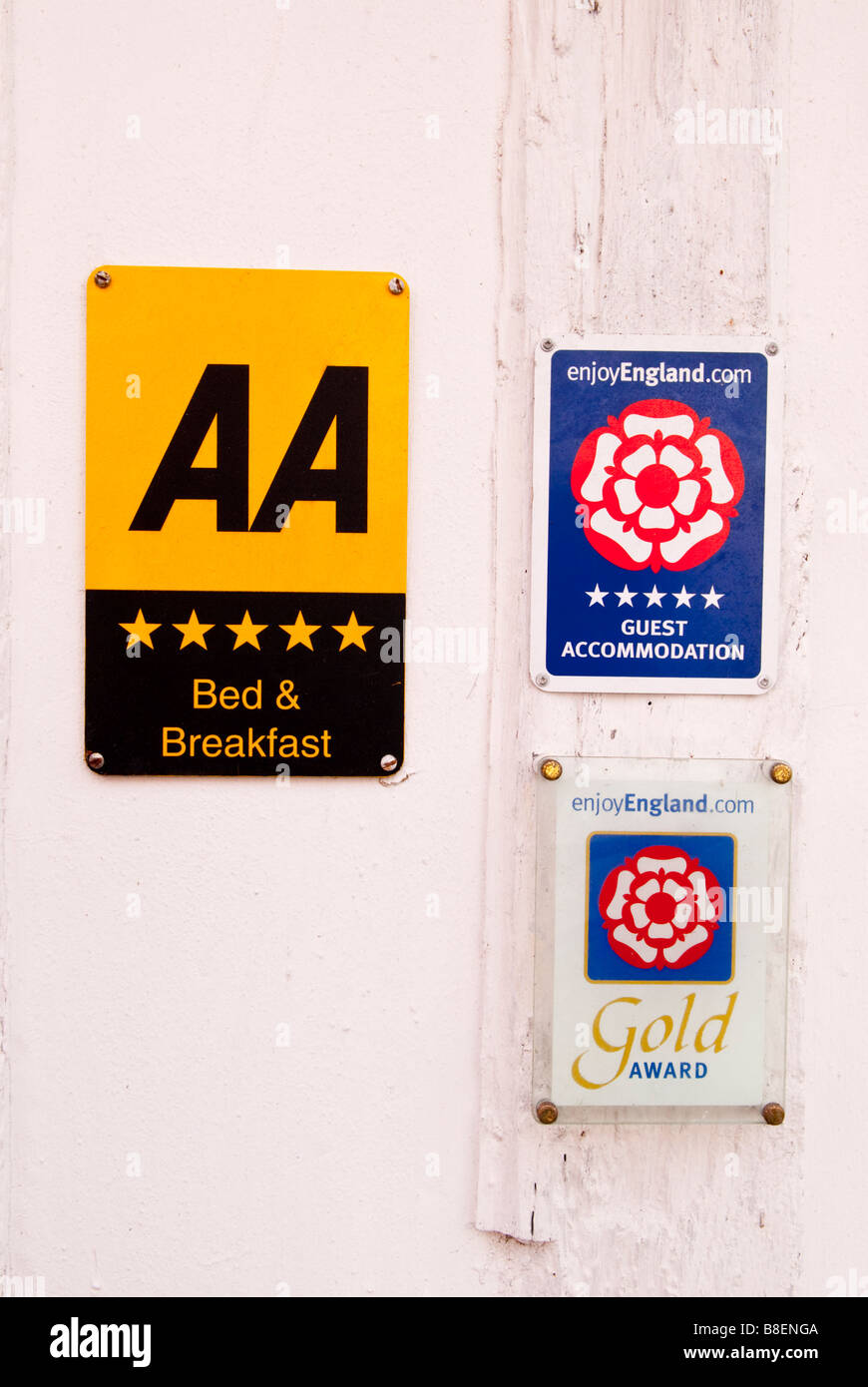 Ein AA 5 Bett & Frühstück Sternzeichen vor einem britischen Bed &amp; breakfast Stockfoto