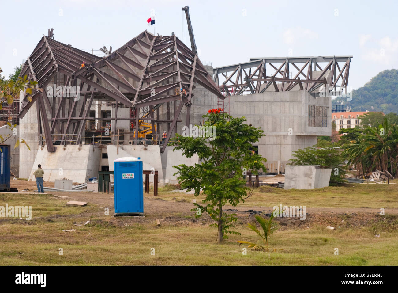 Panama-Brücke des Lebens Biodiversität Museum Baustelle. Amador Causeway, Panama City, Republik von Panama, Mittelamerika Stockfoto