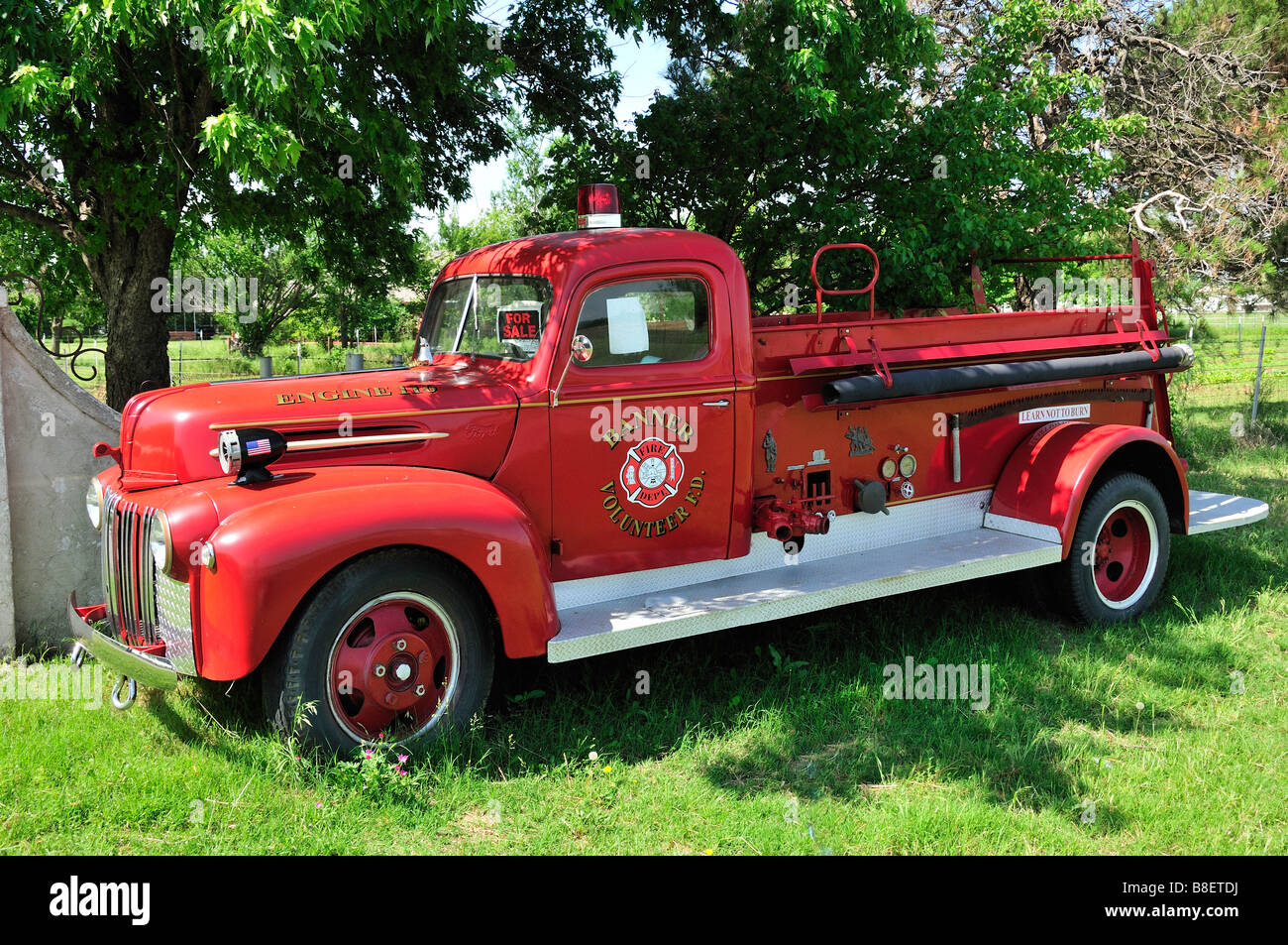 Ein 1947 antike Ford Fire Engine für den Verkauf in Oklahoma, USA. Stockfoto